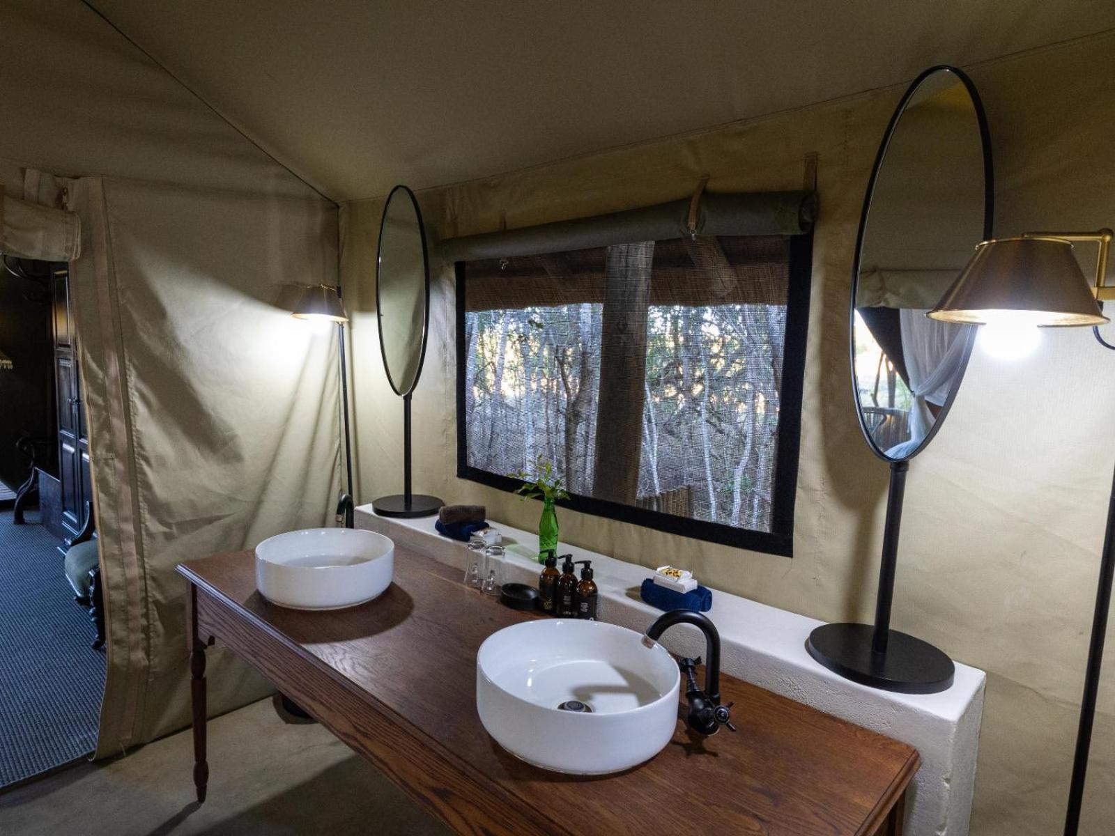 Kwambili Game Lodge Thornybush Game Reserve Eksteriør billede